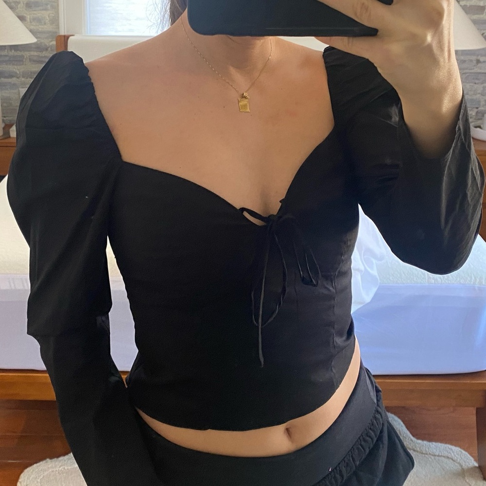 Avec Les Filles Black Puff Sleeve Blouse
